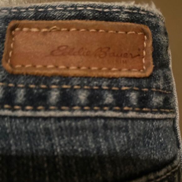 Eddie Bauer Denim Jean Capris Size 12 - Picture 7 of 12